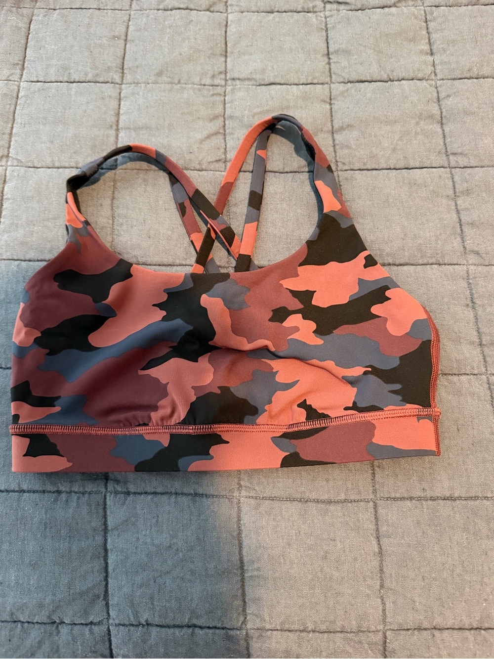 lululemon energy bra - b/d cup